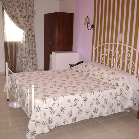 Rihios Hotel Stavros  Luaran gambar